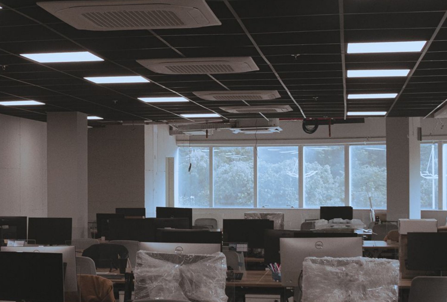 Caffeine Army — escritório corporativo